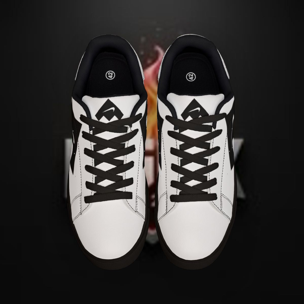 Naujek Mountain Loe- Blk/white Nike Cruisers