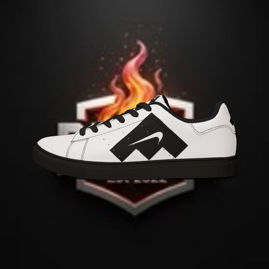 Naujek Mountain Loe- Blk/white Nike Cruisers